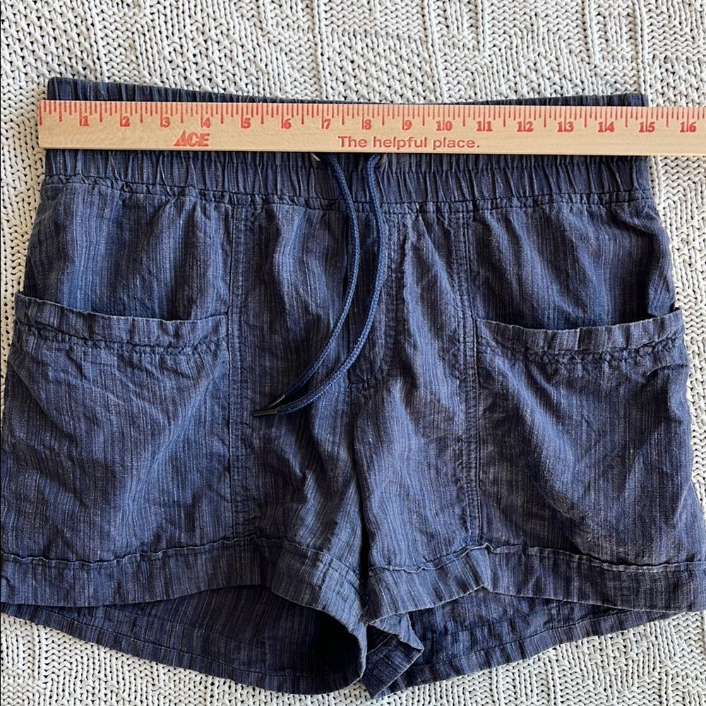 Athleta Cabo Linen 4" Short Women's Sz 4 Chambray Blue - Picture 3 of 10